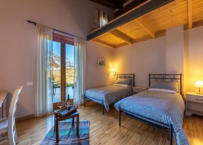 Farmház Alloggi Agrituristici Paraschos